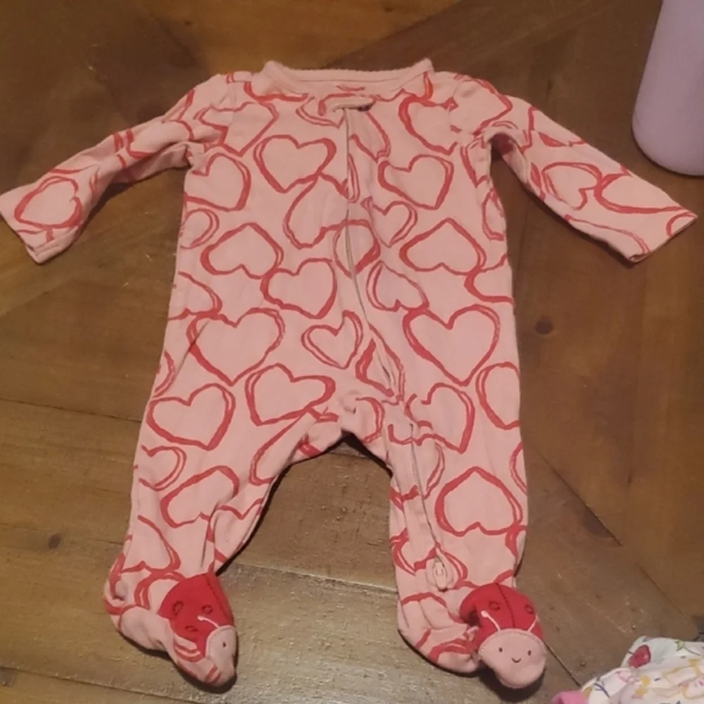 🐻 Carter's Pink Heart Print Footed One Piece